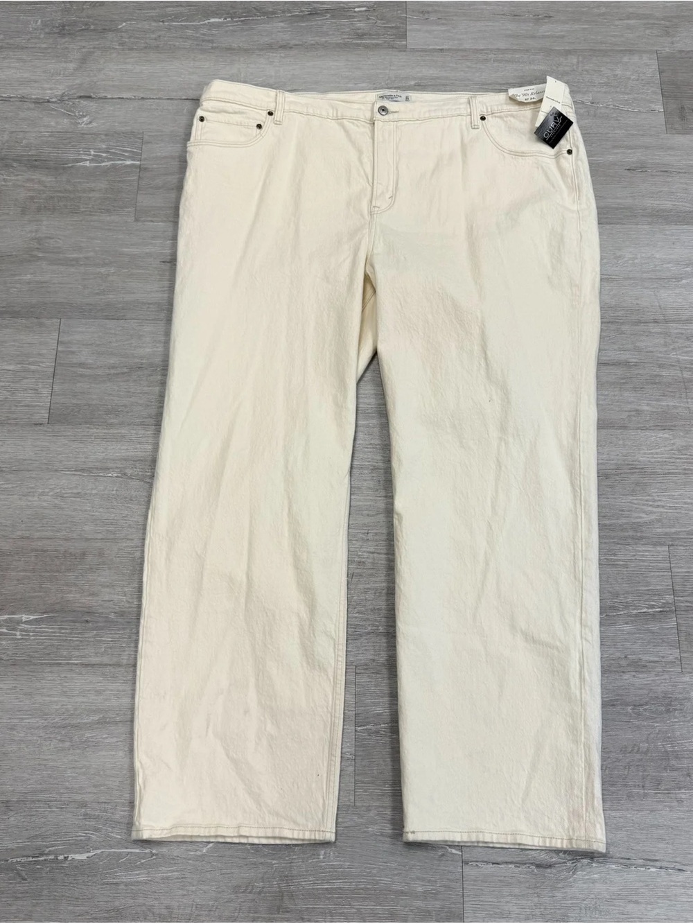 Abercrombie & Fitch Cream 90s Relaxed High Rise Jeans - New - Size 24 Long